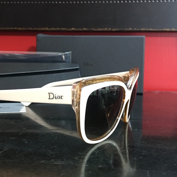 Dior Accessories - Authentic! Christian DIOR Cat Eye Sunglasses